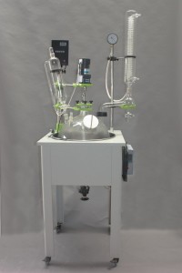 Laboratory chemical equipment glass reactor price single-layer glass reactor 20L-200L